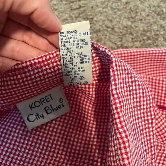 Koret Red/white Embroidered Flower Top Size 16W - Picture 6 of 6